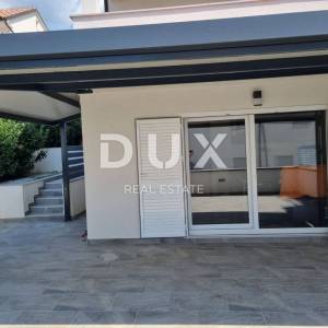 CRIKVENICA, HRUSTA - dva apartmana s pogledom na more