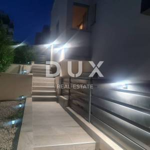 CRIKVENICA, HRUSTA - dva apartmana s pogledom na more