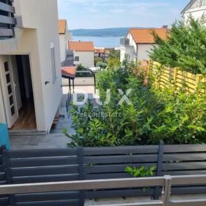 CRIKVENICA, HRUSTA - dva apartmana s pogledom na more