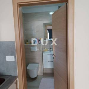 CRIKVENICA, HRUSTA - dva apartmana s pogledom na more