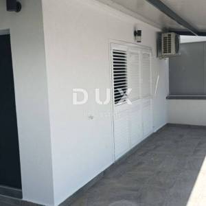 CRIKVENICA, HRUSTA - dva apartmana s pogledom na more