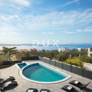 CRIKVENICA - Impresivna vila s pogledom na more!
