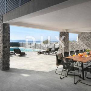 CRIKVENICA - Impresivna vila s pogledom na more!