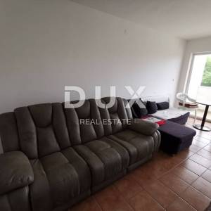 CRIKVENICA, JADRANOVO - Dvoetažan stan, 110m2, 200m od mora
