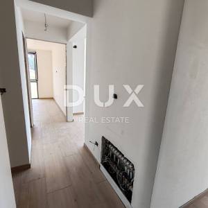 CRIKVENICA, JADRANOVO - NOVOGRADNJA - Penthouse prvi red do mora