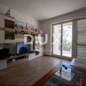 CRIKVENICA, JADRANOVO - Predivan stan udaljen 120 m od mora