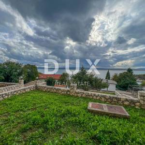 CRIKVENICA, KAČJAK - moćna vila od 800m2 drugi red do mora na zemljištu od 2000m2