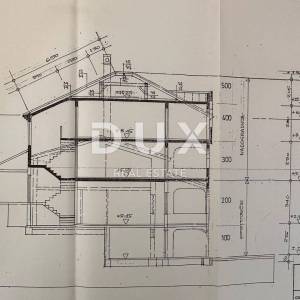 CRIKVENICA, KAČJAK - moćna vila od 800m2 drugi red do mora na zemljištu od 2000m2