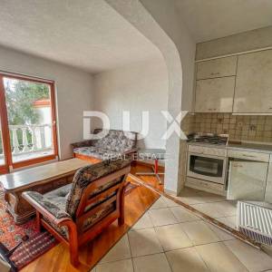CRIKVENICA, KAČJAK - moćna vila od 800m2 drugi red do mora na zemljištu od 2000m2