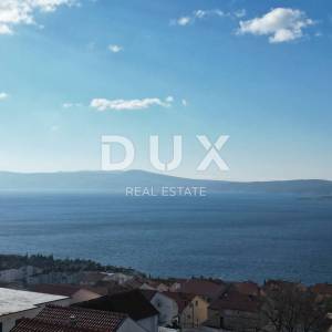 CRIKVENICA - kuća 380 m2 s panoramskim pogledom na more + okoliš 500 m2