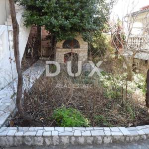 CRIKVENICA - kuća 380 m2 s panoramskim pogledom na more + okoliš 500 m2