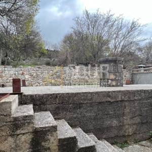 Crikvenica, kuća 450m2 s garažom i okućnicom