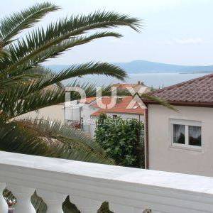 CRIKVENICA - kuća od 200 m2 u centru Crikvenice 