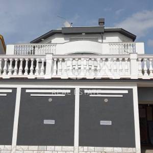 Crikvenica - Kuća s bazenom i lijepim pogledom na more