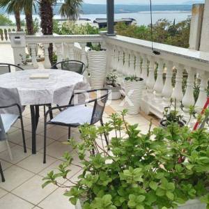 Crikvenica - Kuća s bazenom i lijepim pogledom na more