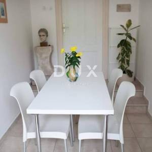 CRIKVENICA - kuća u centru Crikvenice 145 m2