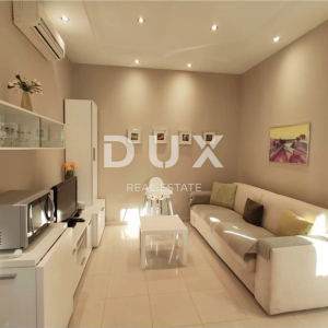CRIKVENICA - kuća u centru Crikvenice 145 m2
