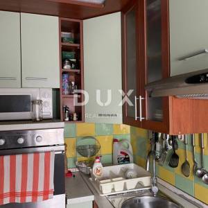 CRIKVENICA -  kuća u nizu u samom centru grada