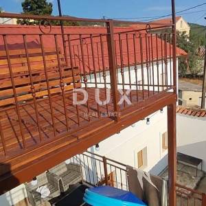 CRIKVENICA - lijepa kuća s pogledom na more