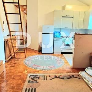 CRIKVENICA - lijepi apartman na odličnoj lokaciji