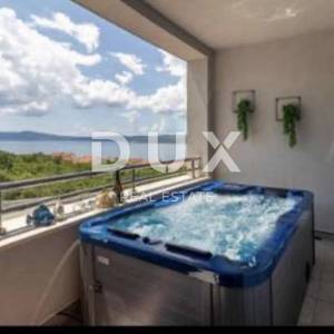 CRIKVENICA - lijepi stan s pogledom na more