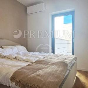 Crikvenica, luksuzan apartman s prekrasnim pogledom na more!