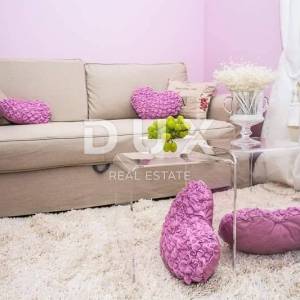 CRIKVENICA - luksuzna kuća s pet apartmana