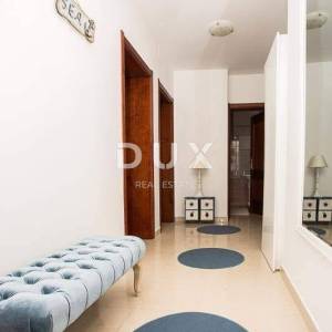 CRIKVENICA - luksuzna kuća s pet apartmana