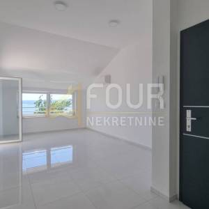 Crikvenica, novogradnja, 53.62m2, 2s+db, terasa
