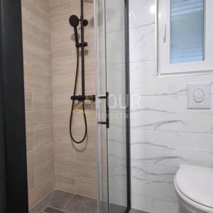 Crikvenica, novogradnja, 54.68m2, 2s+db, lođa, pogled na more