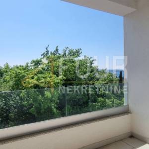 Crikvenica, novogradnja, 57.57m2, stan s lođom