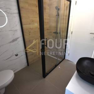 Crikvenica, novogradnja, etaža, 109.97m2, 3s+db, 200m od mora!