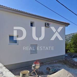 CRIKVENICA (okolica) - Apartman u novogradnji s terasom!