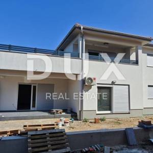 CRIKVENICA (okolica) - Apartman u novogradnji s terasom!