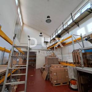 CRIKVENICA, OKOLICA – izuzetna nekretnina u gospodarsko-poslovnoj zoni