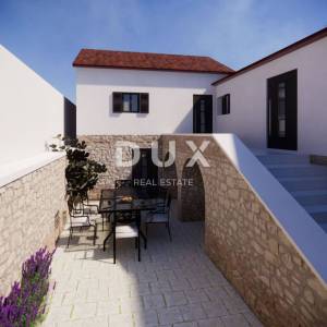 CRIKVENICA (OKOLICA) - Starina za adaptaciju