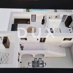 CRIKVENICA (OKOLICA) - Starina za adaptaciju