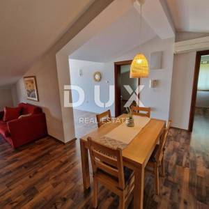 CRIKVENICA - Predivna apartmanska kuća s panoramskim pogledom na more!