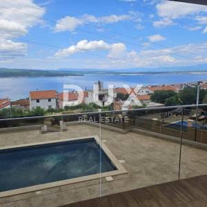 CRIKVENICA - predivna kuća 270 m2 s bazenom na odličnoj lokaciji