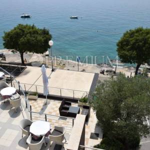 Crikvenica, prodaja hotela sa 4* na atraktivnoj lokaciji, prvi red do mora!!!