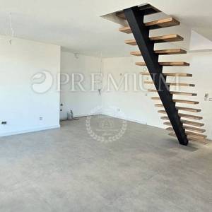 Crikvenica, prodaja luksuznog dvoetažnog apartmana od 170 m2 s vrtom i bazenom u izgradnji na ekskluzivnoj lokaciji!