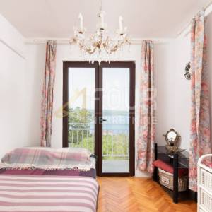 Crikvenica, prostrana kuća s pogledom na more, 309.6m2