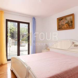 Crikvenica, prostrana kuća s pogledom na more, 309.6m2