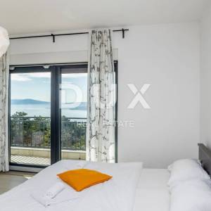 CRIKVENICA - Prostrana vila s panoramskim pogledom na more!