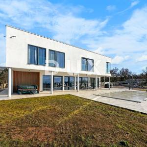 CRIKVENICA RIVIJERA - vrhunska novogradnja s pogledom i bazenom
