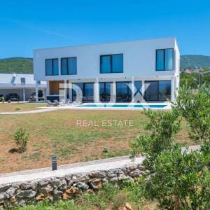 CRIKVENICA RIVIJERA - vrhunska novogradnja s pogledom i bazenom