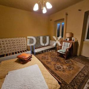 CRIKVENICA - samostojeća kuća s pogledom na more 