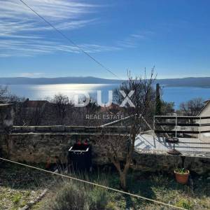 CRIKVENICA - samostojeća kuća s pogledom na more 