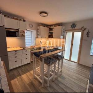 Crikvenica, Selce, adaptirana kamena starina, 55m2