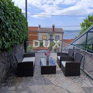 CRIKVENICA, SELCE - dvojna kuća 260 m od mora